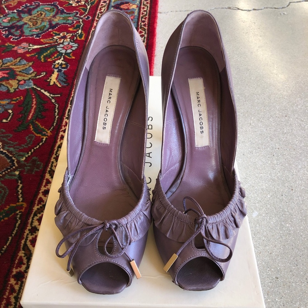 MARC JACOBS HEELS
